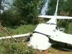 山东小型飞机坠毁3人抢救无效死亡 山东一小型飞机坠毁原因