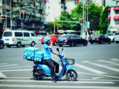 上海每2.5天就有1名外卖员伤亡 外卖骑手的安全由谁来负责