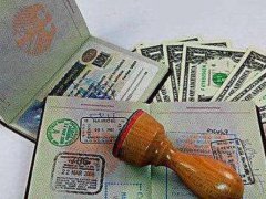 美方撤销超千名中国公民签证 美方称考虑取消数千名中国留学生签证