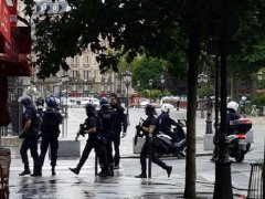 法国全境提升反恐警戒级别 法国恐怖袭击