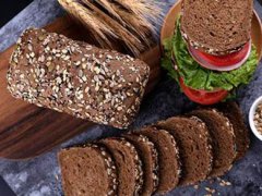 黑麦面包蛋白质高吗 黑麦面包蛋白质含量
