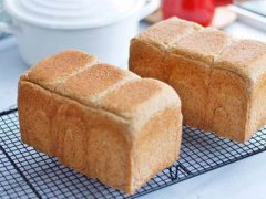 全麦面包和普通面包的热量 全麦面包和普通面包的区别