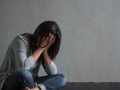 孕妇抑郁症对宝宝的影响 孕妇抑郁症对胎儿的危害