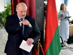 不满大选结果白俄罗斯爆发街头抗议 白俄罗卢卡申科