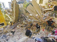 黎巴嫩首都爆炸已致135死 黎巴嫩首都爆炸原因