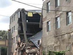哈尔滨仓库坍塌被困9人遇难 哈尔滨仓库
