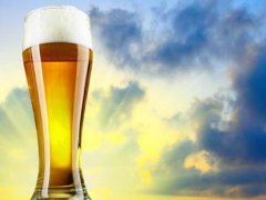 啤酒的功效 啤酒的功效与作用 啤酒的功效和营养价值