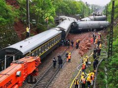 湖南火车侧翻事故 湖南火车脱轨事故 遇到脱轨事故时如何自救