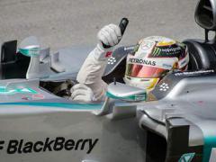 法拉利F1的死对头奔驰车队有多强