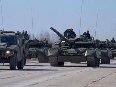 俄罗斯拥有1.2万辆坦克,比美国多6000辆,中国坦克有多少辆？