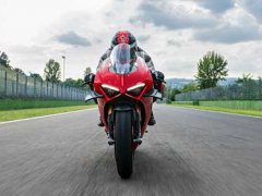 杜卡迪PanigaleV4/V4S国内正式发布售价23.8万/29.8万