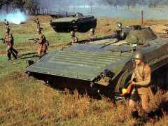 (全球装备鉴赏)苏联BMP-1步兵战车