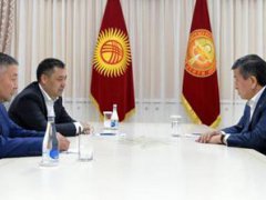 吉尔吉斯斯坦总统宣布辞职 吉尔吉斯斯坦总统解散政府