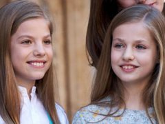 西班牙两位公主因同学确诊被隔离 西班牙两位公主最新消息