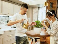 杨子姗因为洁癖焦虑哭了 杨子姗变态洁癖