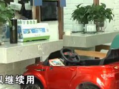 卡里余额2.5万继续用得再充2.5万 理发店还能这样套路顾客