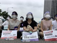 韩国医界长达半月的罢诊结束 韩国医界与政府达成了什么协议