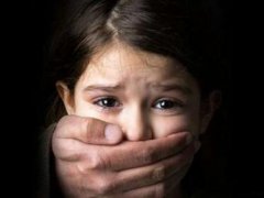 哈尔滨5岁女童仍未脱离危险 哈尔滨5岁女童遭邻居性侵详情始末