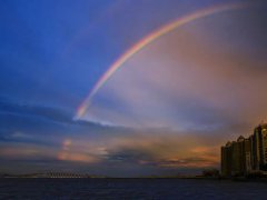 雷雨过后北京天空再现双彩虹 北京天空绝美朝霞