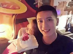 辽宁杨鸣老婆是干什么的