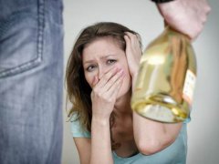 家暴离婚需要什么证据 家暴起诉离婚要什么证据