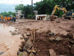 重庆开州山体滑坡2人死亡 暴雨致重庆发生三起山体滑坡