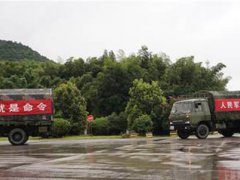 东部战区陆军某舟桥旅驰援九江 洪涝灾害致江西590.8万人受灾