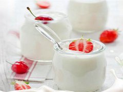 酸奶怎么做好吃又简单 酸奶吃法大全简单