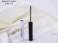 完美日记睫毛膏怎么用