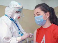 普京女儿接种俄首支新冠疫苗 新冠疫苗进入三期临床试验