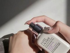 雅诗兰黛肌光精华和小棕瓶 雅诗兰黛肌光精华和小棕瓶可以一起用吗