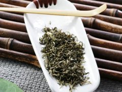 绿茶解药性吗 绿茶影响药效吗 绿茶会不会解药性