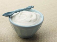 喝酸奶补钙效果好吗 喝酸奶补钙还是喝纯牛奶补钙
