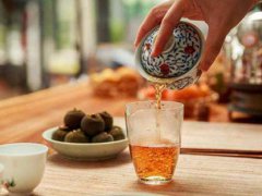 泡茶水温多少度合适 泡茶水温多少度最好 泡茶的水温度多少最好