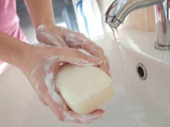 肥皂洗手可以杀死冠状病毒吗 肥皂能杀死冠状病毒吗