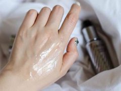 黛珂曲酸美白精华怎么样 黛珂曲酸美白精华好不好