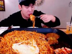 三养火鸡面热量高吗 三养火鸡面热量实测