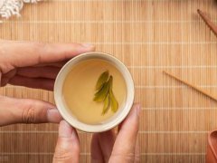 龙井茶的喝法(龙井茶冲泡的方法与时间)