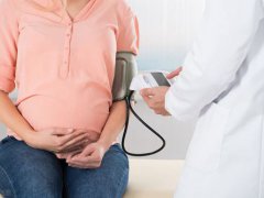 孕妇血压高怎么办(妊娠期患上高血压怎么办？)