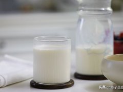 牛奶什么时候喝(什么时候是喝牛奶的最佳时间？)