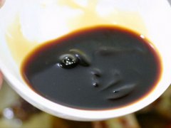 老抽和生抽的区别(生抽和老抽到底有哪些区别？)