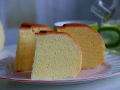 电饭煲自制蛋糕(电饭煲做出蓬松dd蛋糕)