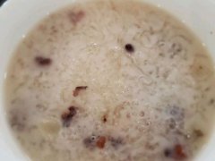 桃胶雪燕皂角米的做法(大厨教你这么做雪燕桃胶皂角米)