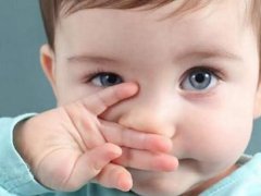 小孩流鼻血是什么原因？(小孩流鼻血的5个原因)