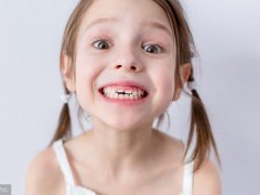 磨牙齿是什么原因引起的(为什么有些人会磨牙？)
