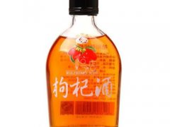 枸杞红枣泡酒(养生枸杞红枣酒怎么制作)