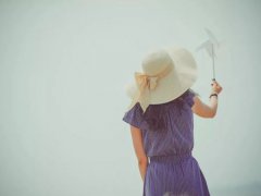 人间真情的古诗(你陪我一程，我念你一生)