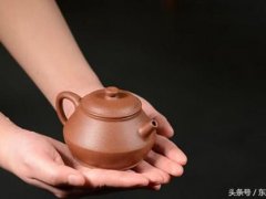 紫砂壶保养(紫砂壶怎么养？六个养壶方法)